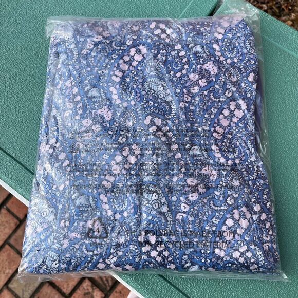 J Crew Liberty Sweetheart Long Sleeve Mini Dress in Bourton Bloom Fabric… - Picture 2 of 9